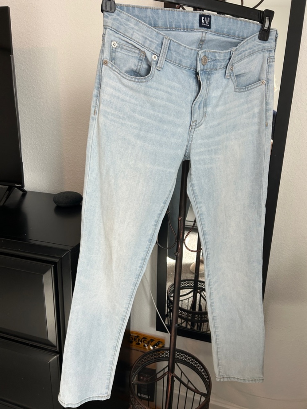 GAP Women’s Light Wash Girlfriend Jeans, size 2
